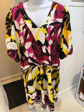 soulcycle V-Neck Puff Sleeve Mini Dress in Fuchsia, Yellow, Black & Cream
